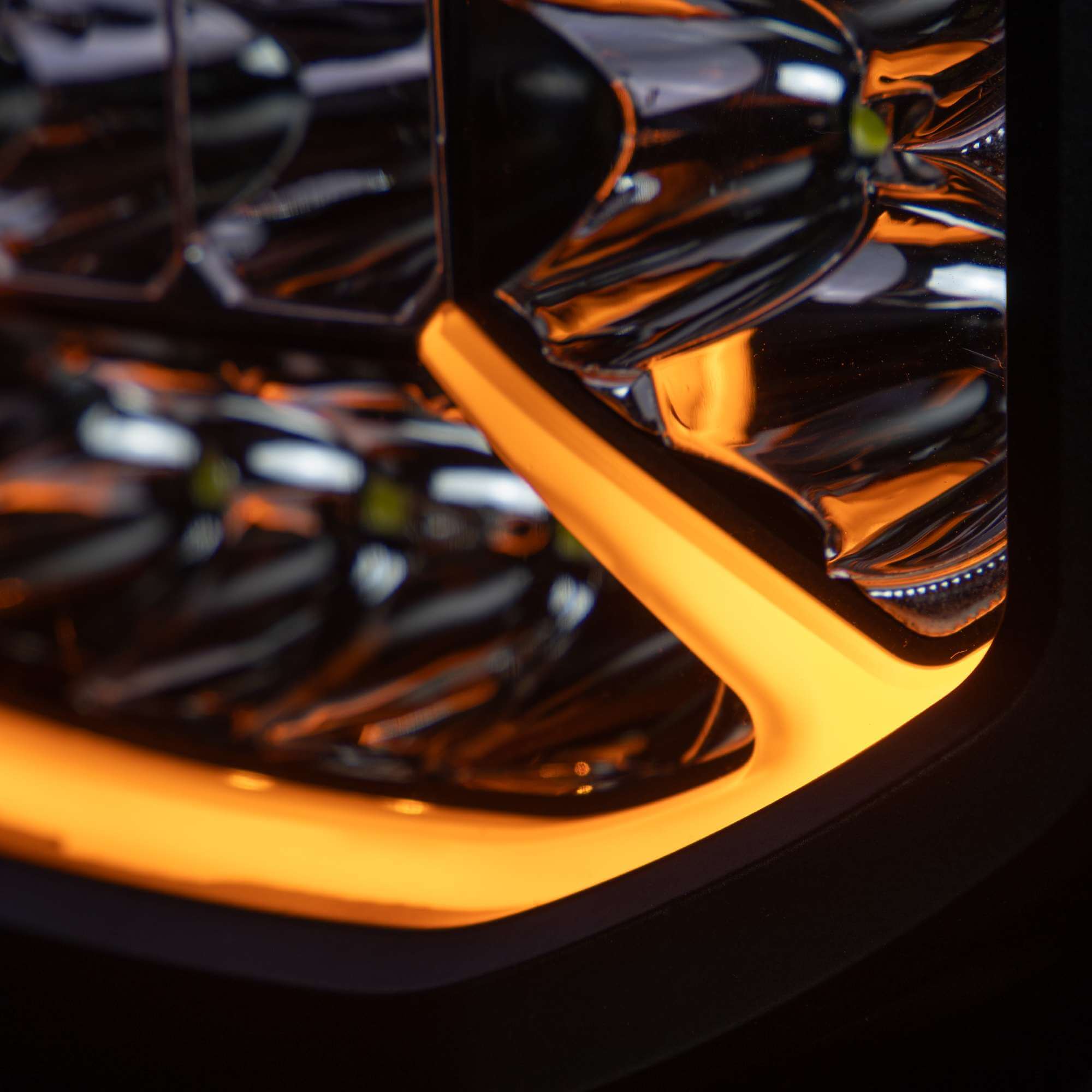 Strands SIBERIA X DRIVING LIGHT 9″