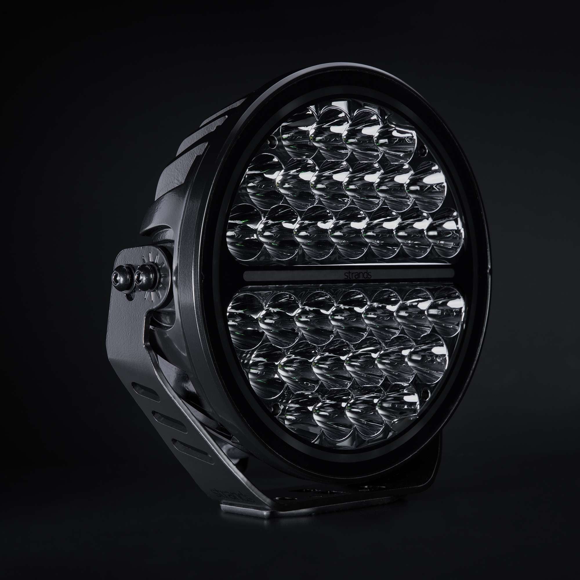 Strands SIBERIA XP DRIVING LIGHT 9″