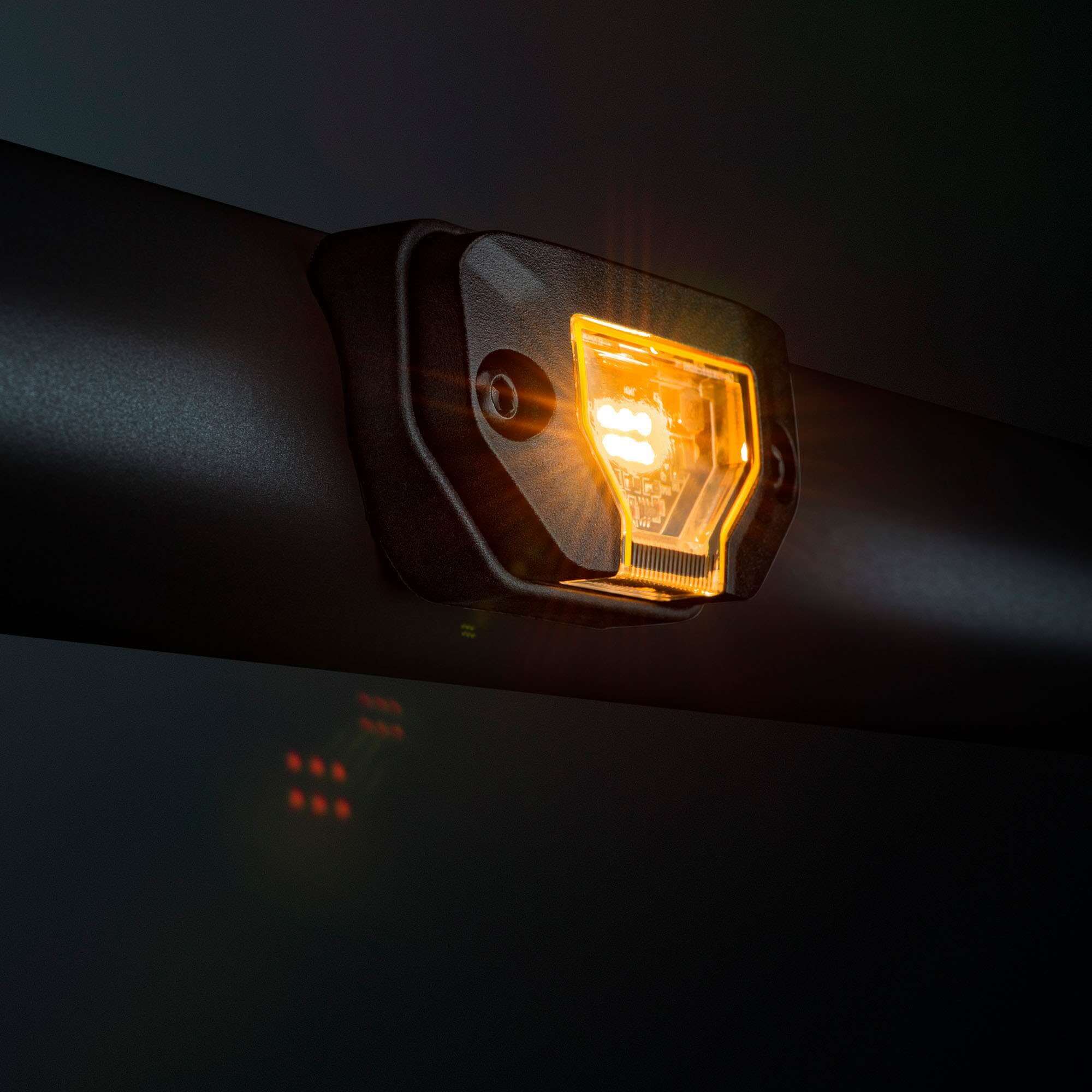 Strands UNITY ROCK LIGHT AMBER