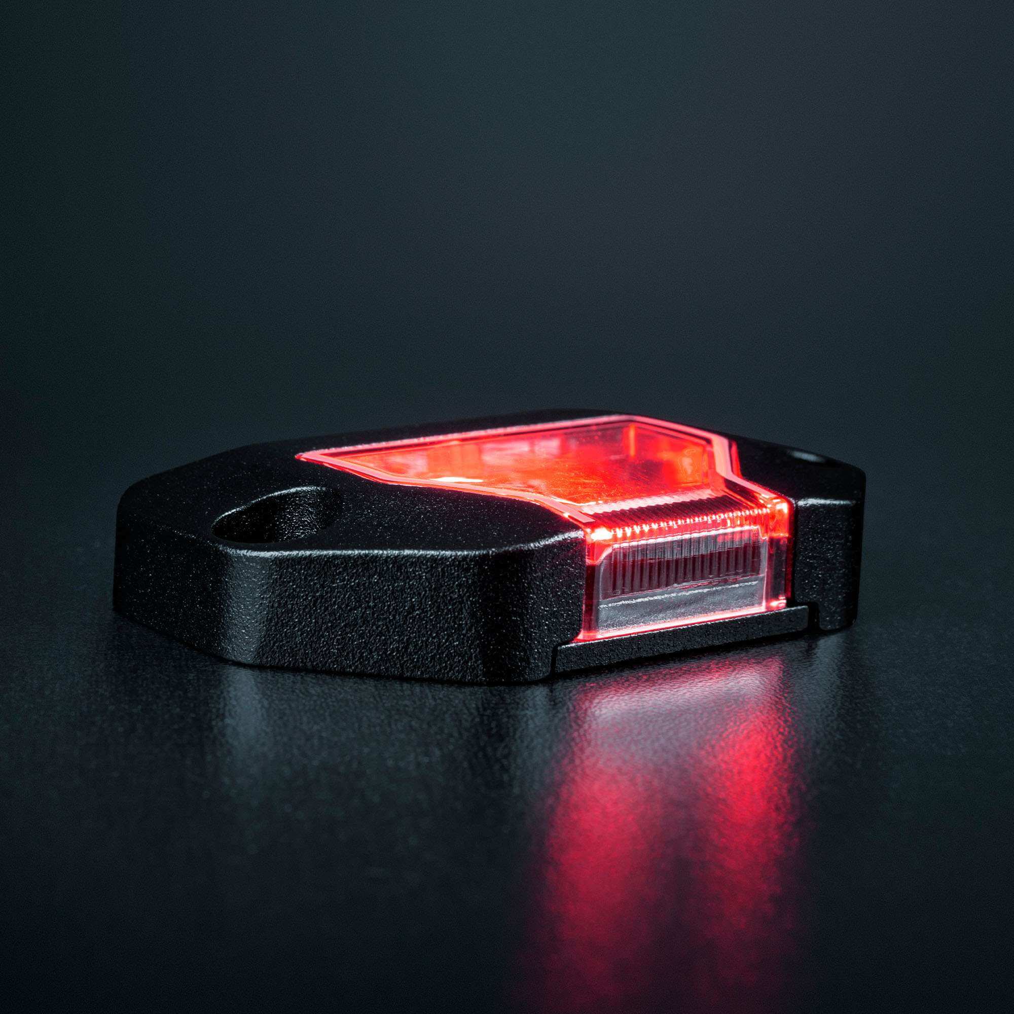 Strands UNITY ROCK LIGHT RED