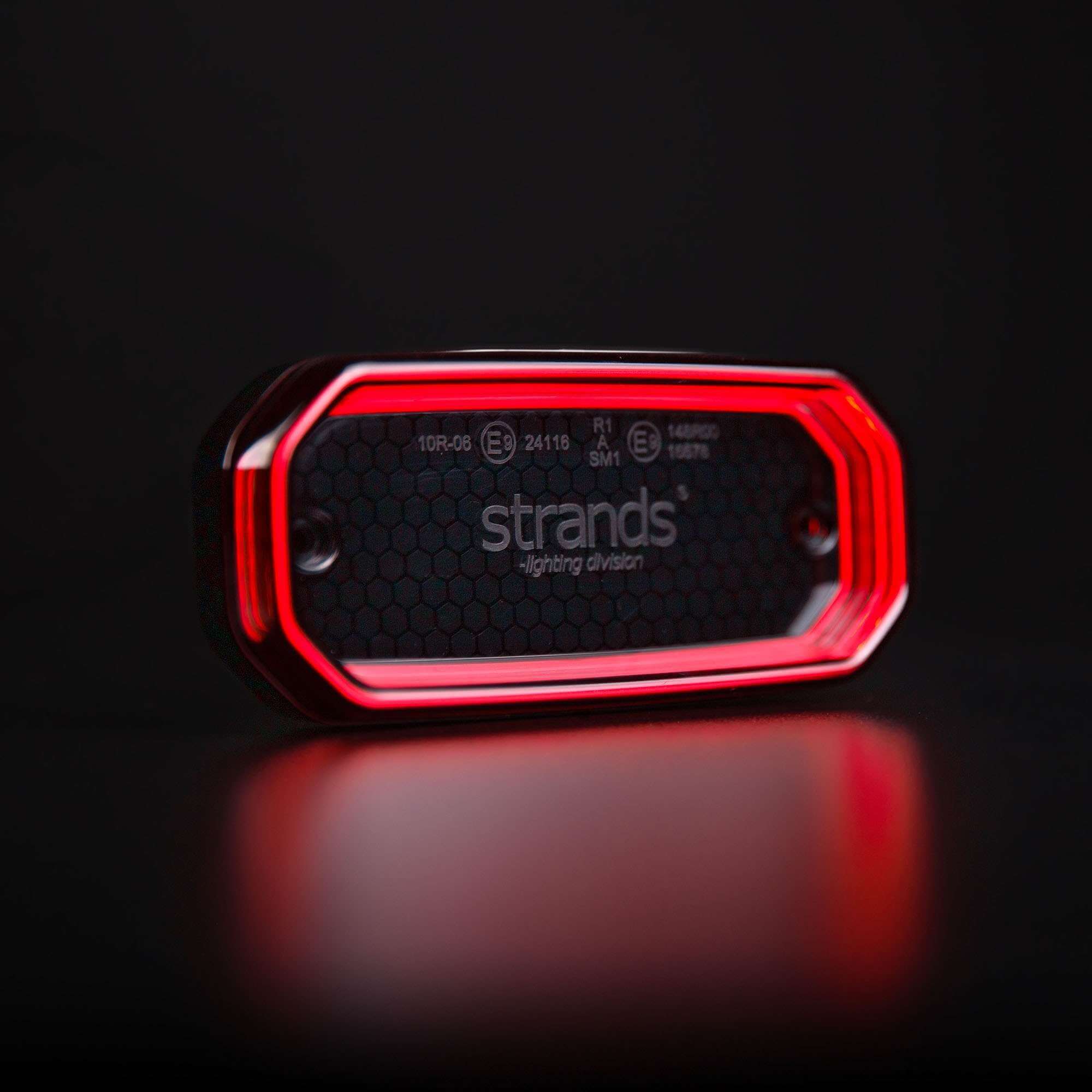 Strands FOR9T Scale Rear Position Light