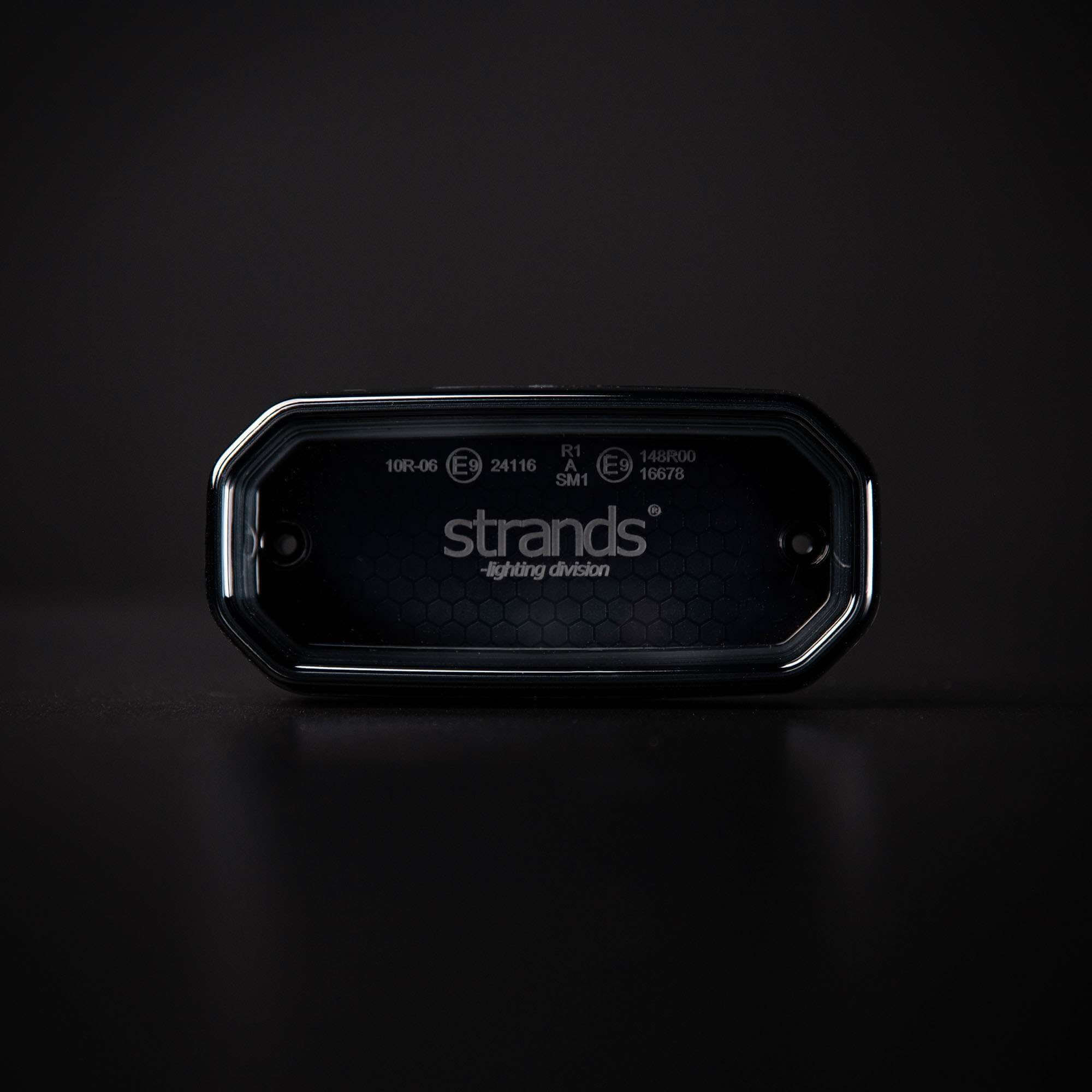 Strands FOR9T Scale Front Position Light