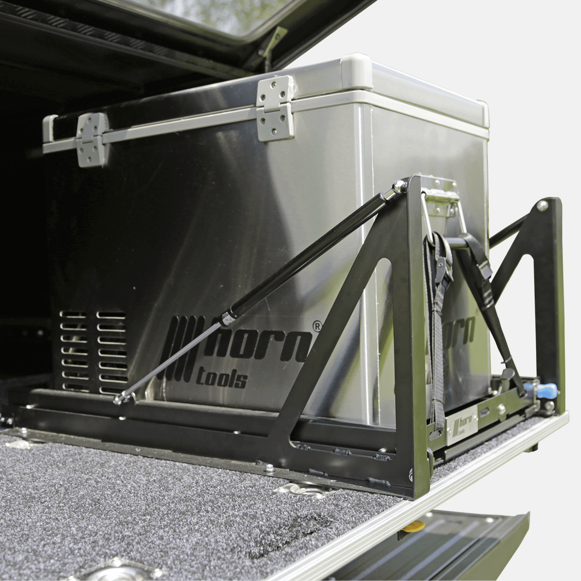 Kühlbox Auszug kippbar 796x574mm Aluminium