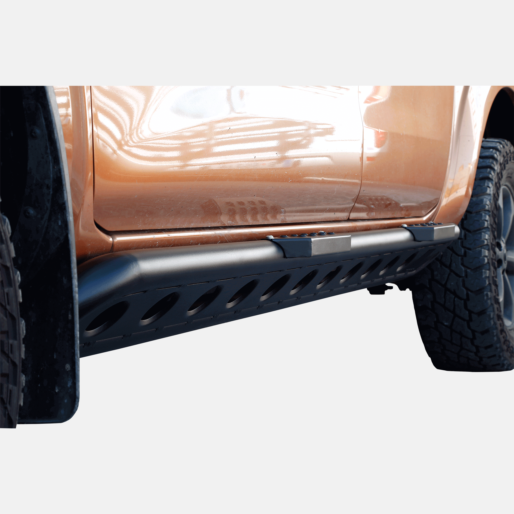 Rockslider LAPIS aluminium NP300 pour Nissan Navara à partir de 2016