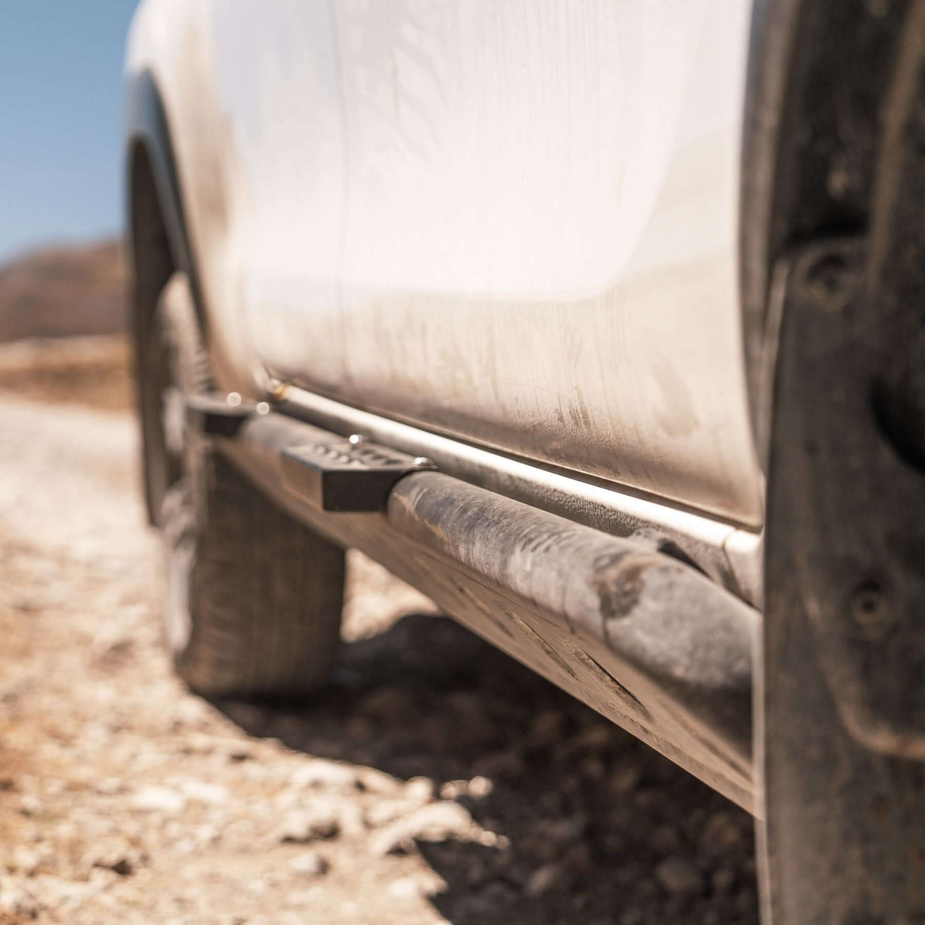 Rockslider LAPIS Aluminium für Toyota Hilux ab Bj. 2016